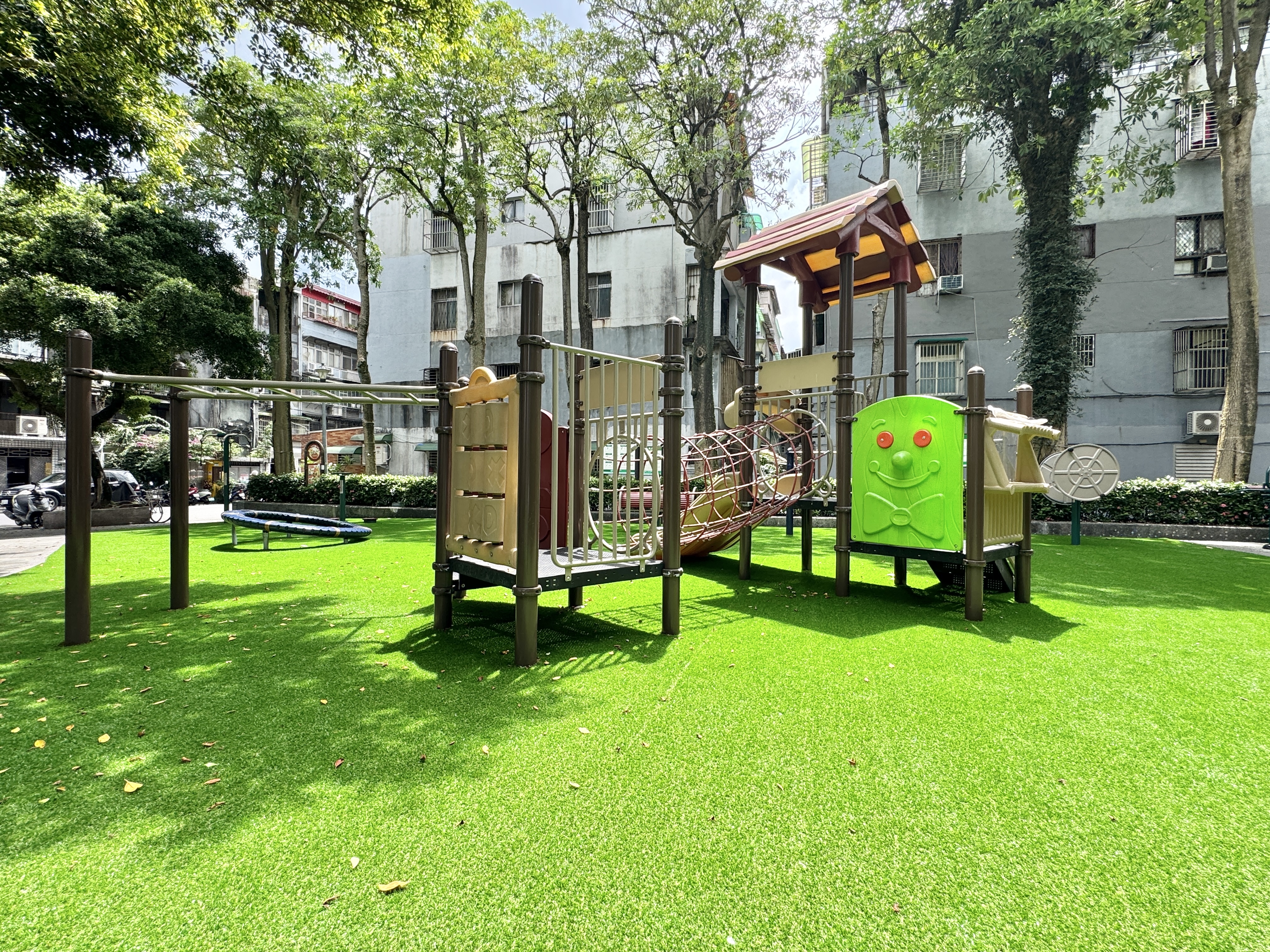 Yongji Park, Xinyi District