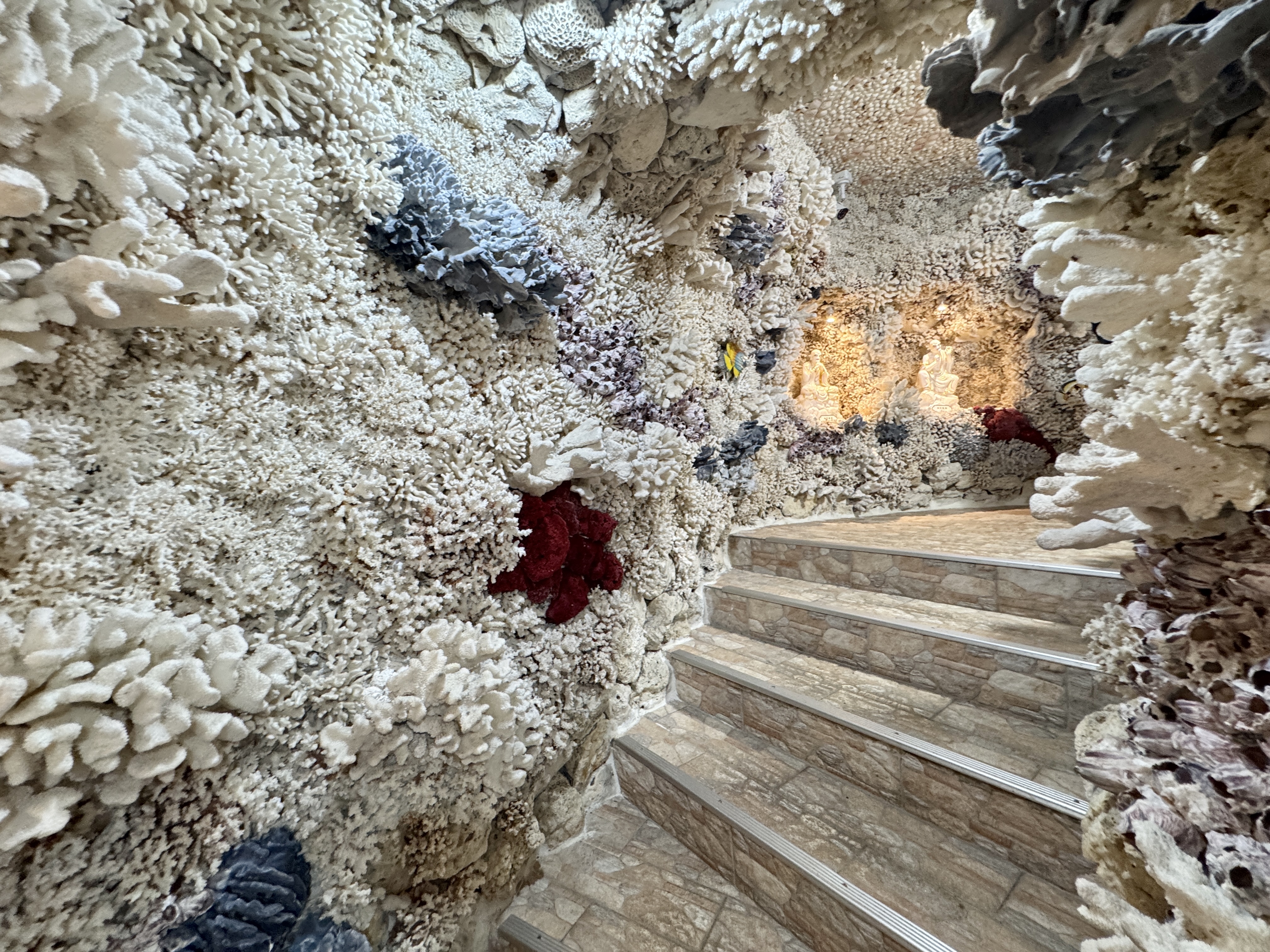 Shimen Coral Shell Temple｜North Coast Travel Spot｜Showway Real Estate