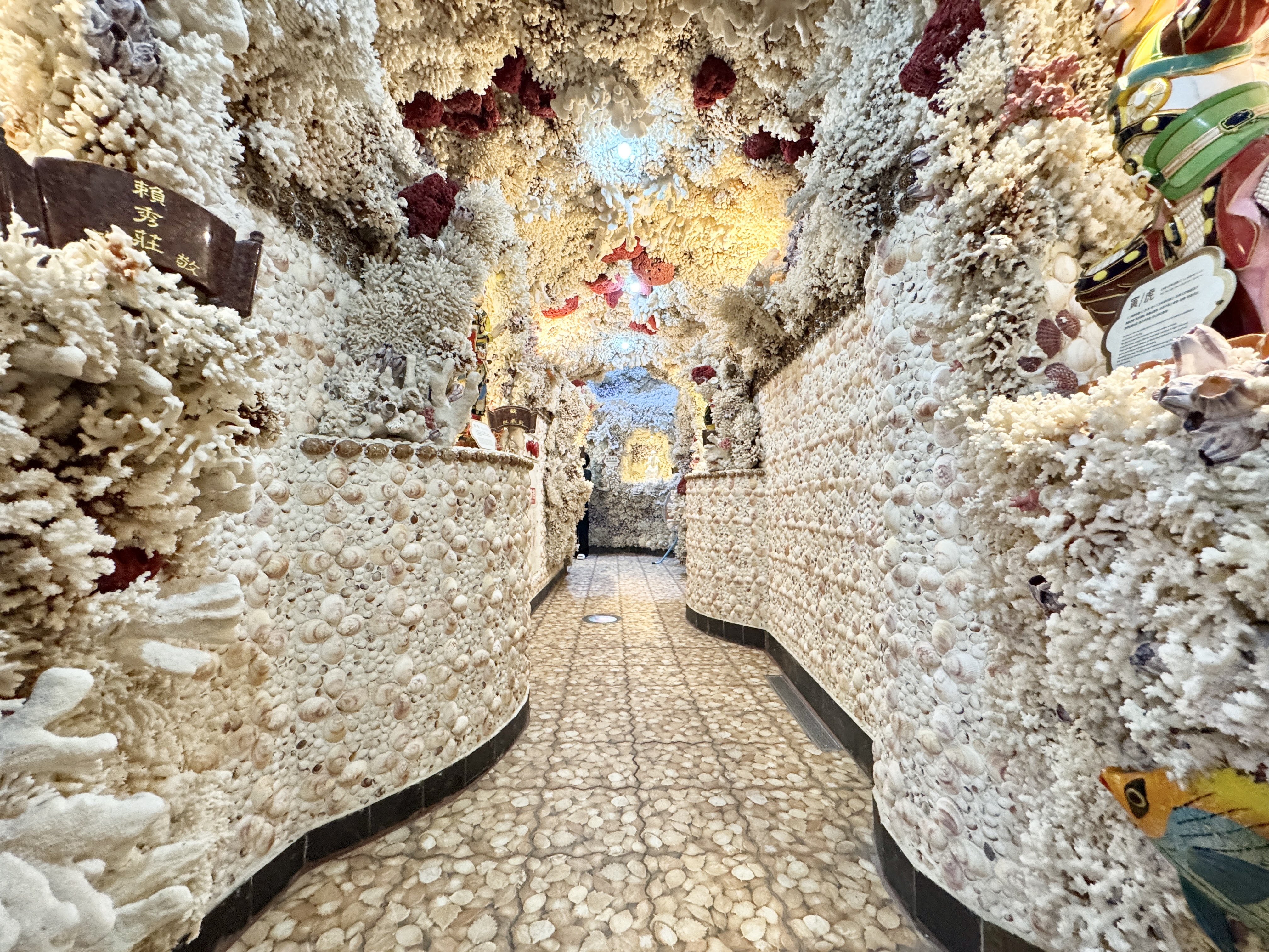 Shimen Coral Shell Temple｜North Coast Travel Spot｜Showway Real Estate