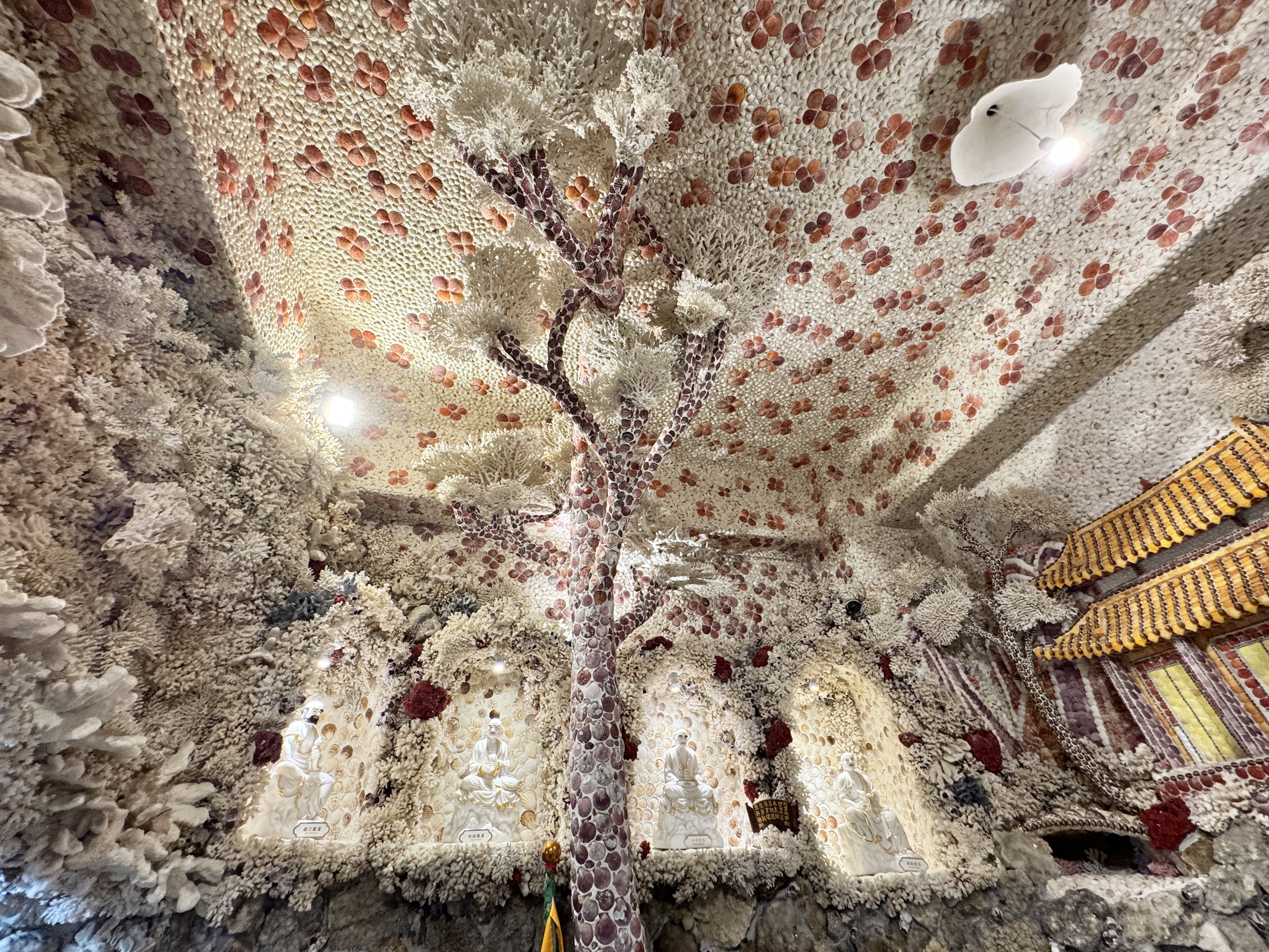 Shimen Coral Shell Temple｜North Coast Travel Spot｜Showway Real Estate
