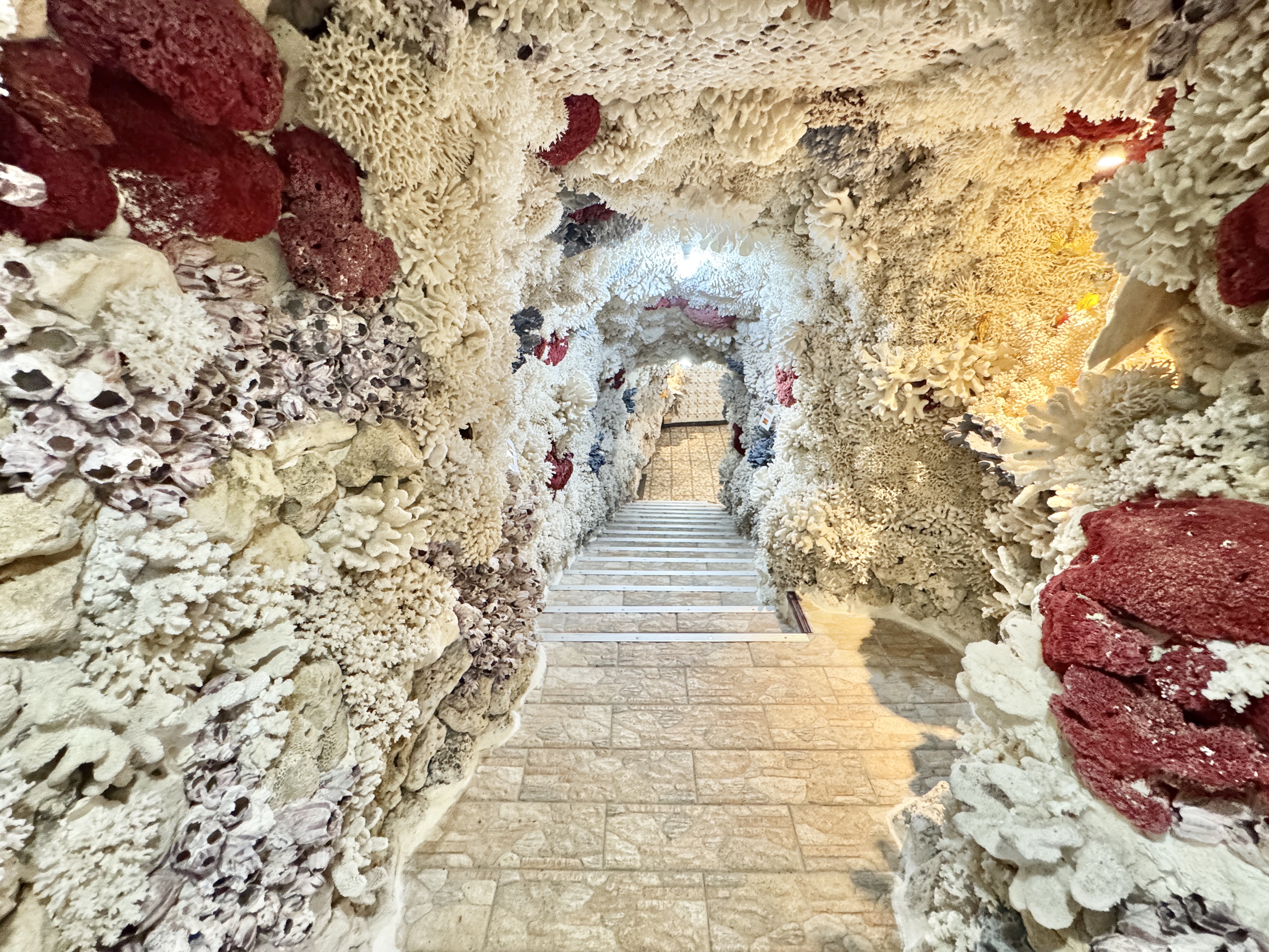 Shimen Coral Shell Temple｜North Coast Travel Spot｜Showway Real Estate